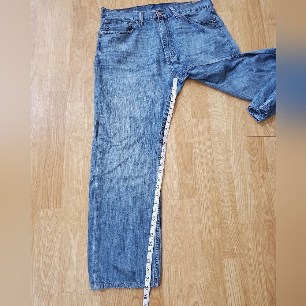 Levi's 505 Regular-Fit Straight Leg Jeans sz 36x28 - Picture 6 of 9